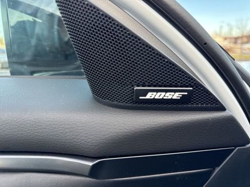 Used 2025 MAZDA CX-50 AWD 2.5 S w/ Premium Plus Pkg image 4