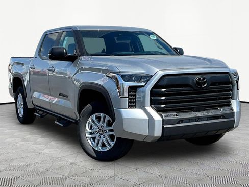 New 2026 Toyota Tundra SR5 AWD/4WD image 3