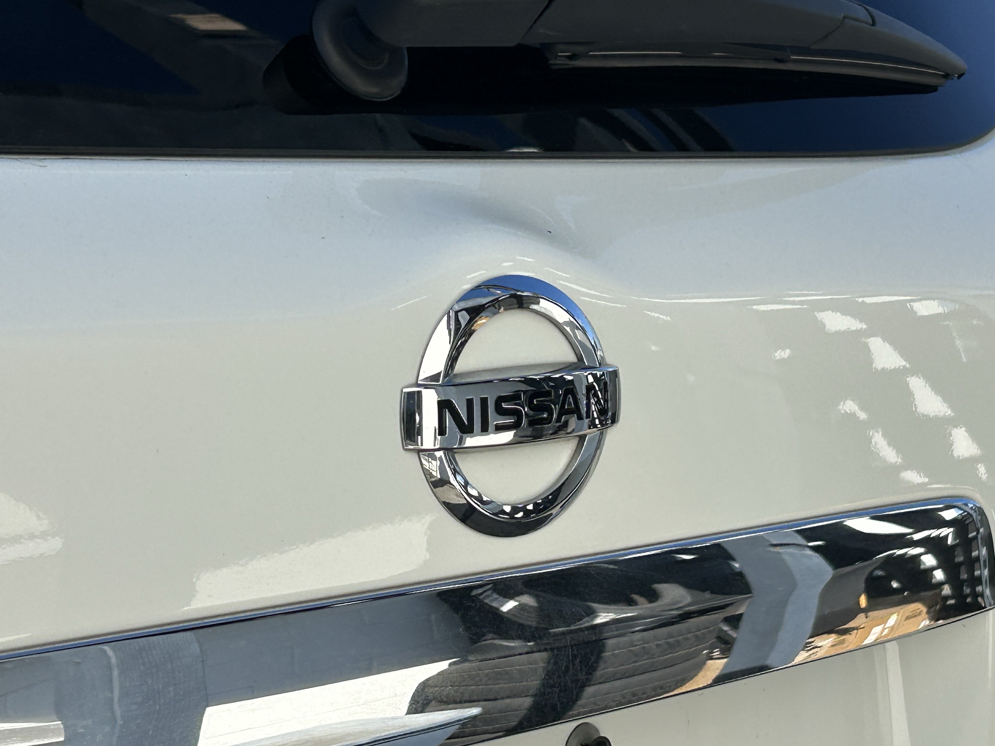 Used 2018 Nissan Pathfinder S FWD image 4