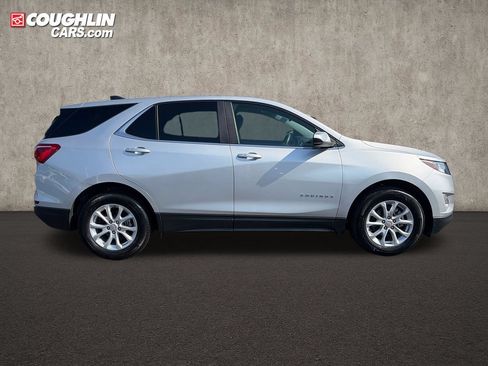 Used 2021 Chevrolet Equinox LT FWD image 9