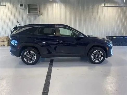 Used 2025 Hyundai Tucson SEL AWD/4WD image 2