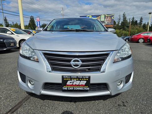 Used 2015 Nissan Sentra SR FWD image 2