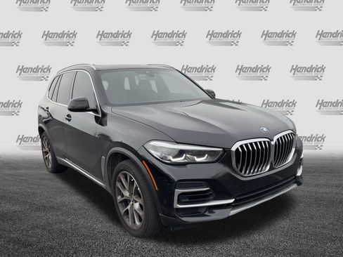 Certified 2023 BMW X5 sDrive40i w/ Premium Package image 3