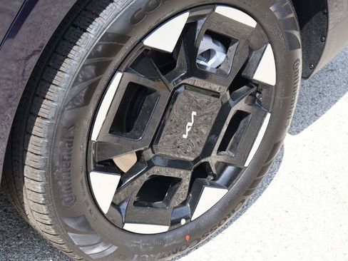 New 2026 Kia Carnival EX FWD image 39