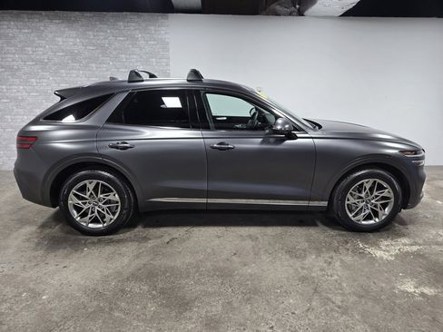 Used 2023 Genesis GV70 2.5T w/ Advanced Package image 3