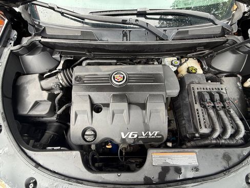 Used 2016 Cadillac SRX Premium w/ Midnight Edition Package image 16