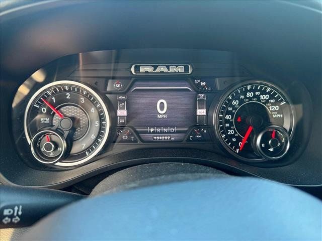 Used 2019 RAM 1500 Big Horn RWD image 11