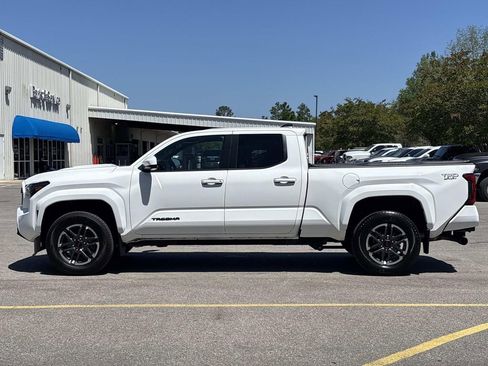 Used 2024 Toyota Tacoma TRD Sport RWD image 2