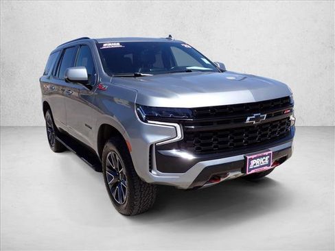 Used 2023 Chevrolet Tahoe Z71 w/ Luxury Package AWD/4WD image 6