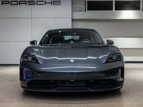 Used 2025 Porsche Taycan image 11