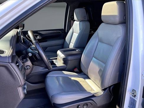 Used 2021 Chevrolet Tahoe Z71 w/ Z71 Off-Road Package image 21