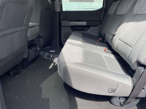 New 2026 Ford F250 XLT w/ FX4 Off-Road Package image 9