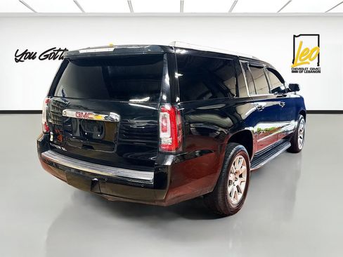 Used 2019 GMC Yukon XL Denali image 5
