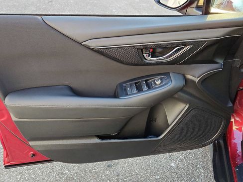 Used 2025 Subaru Outback Premium image 12