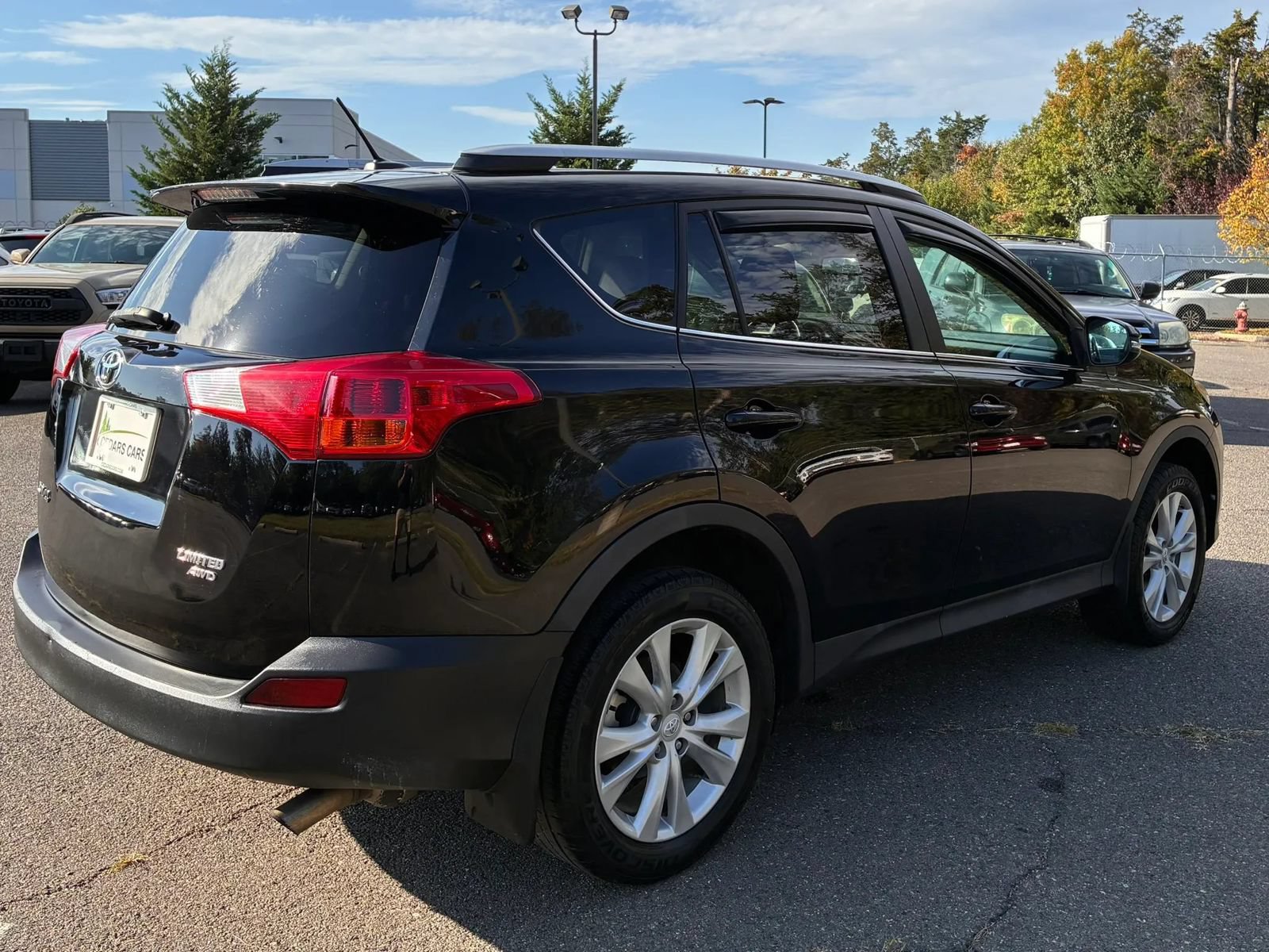 Used 2015 Toyota RAV4 Limited w/ Technology Package AWD/4WD image 9