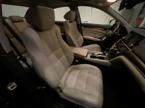 Used 2019 Honda Accord EX-L image 25