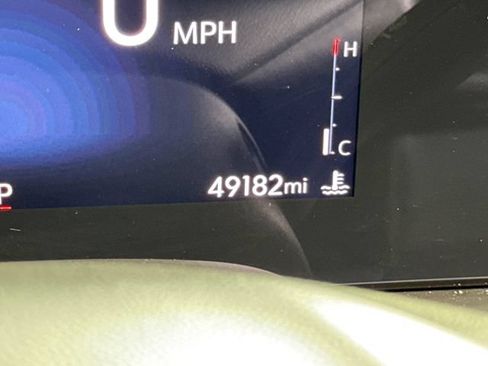 Used 2024 Buick Encore GX Avenir w/ Avenir Technology Package AWD/4WD image 30
