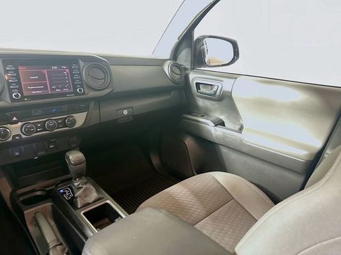 Certified 2023 Toyota Tacoma SR AWD/4WD image 23