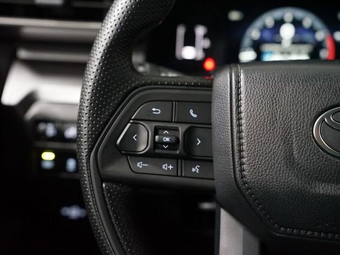 New 2025 Toyota Tacoma SR5 image 15