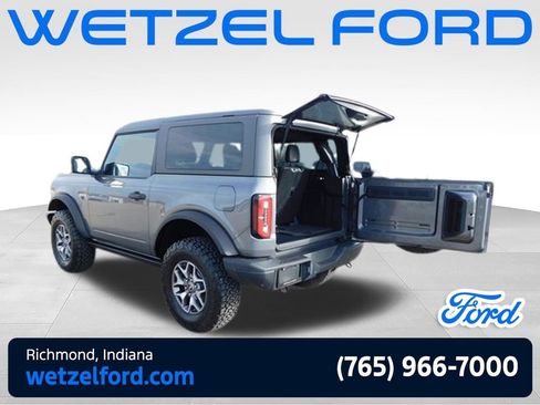 Used 2025 Ford Bronco Badlands AWD/4WD image 19