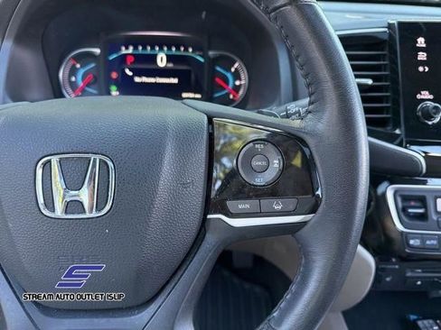 Used 2022 Honda Pilot Touring image 40