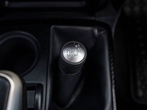 Used 2020 Toyota 4Runner TRD Off-Road Premium image 31