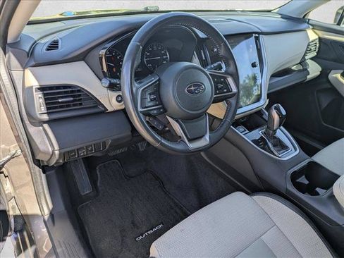 Used 2021 Subaru Outback Premium AWD/4WD image 10