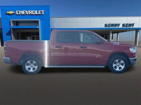 Used 2023 RAM 1500 Big Horn AWD/4WD image 3