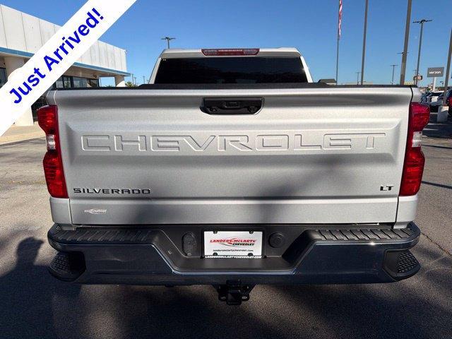 Used 2022 Chevrolet Silverado 1500 LT AWD/4WD image 4