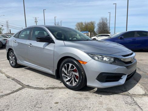 Used 2017 Honda Civic EX image 40
