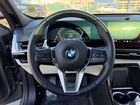 Used 2026 BMW X2 xDrive28i AWD/4WD image 25