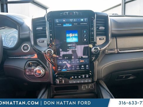 Used 2022 RAM 1500 Limited image 8