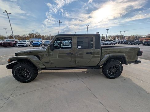 New 2026 Jeep Gladiator Willys AWD/4WD image 8