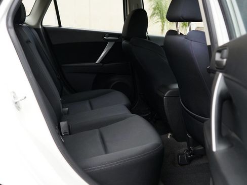 Used 2011 MAZDA MAZDA3 s Sport image 25