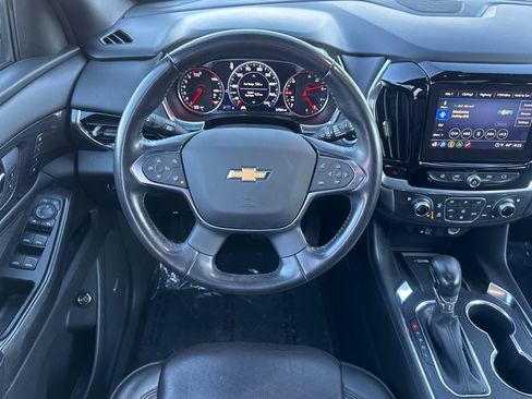 Used 2022 Chevrolet Traverse High Country image 17