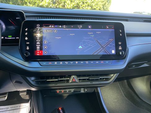 Used 2025 Dodge Charger Scat Pack w/ Track Pack image 23