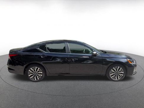 Used 2026 Nissan Altima 2.5 SV FWD image 15