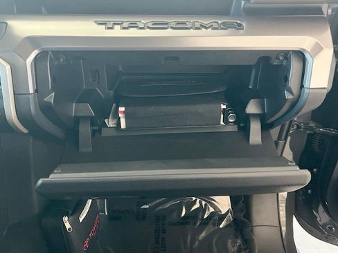 Used 2024 Toyota Tacoma SR5 image 31