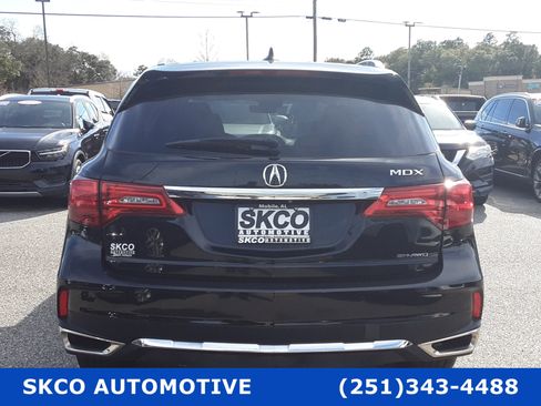 Used 2017 Acura MDX SH-AWD w/ Advance Package image 4