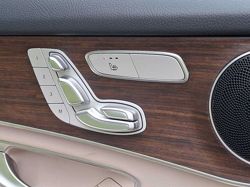 Certified 2022 Mercedes-Benz GLC 300 4MATIC image 21