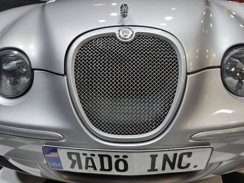 Used 2005 Jaguar S-TYPE R RWD image 84