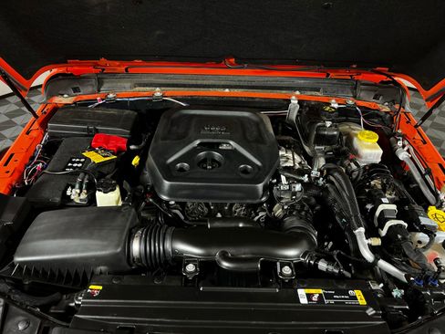 Used 2023 Jeep Wrangler Sport S image 10