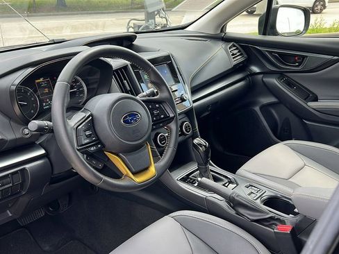 Used 2023 Subaru Crosstrek 2.5i Sport AWD/4WD image 2