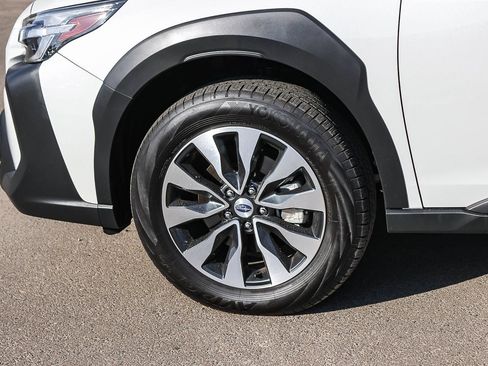 Used 2025 Subaru Outback Touring XT AWD/4WD image 9