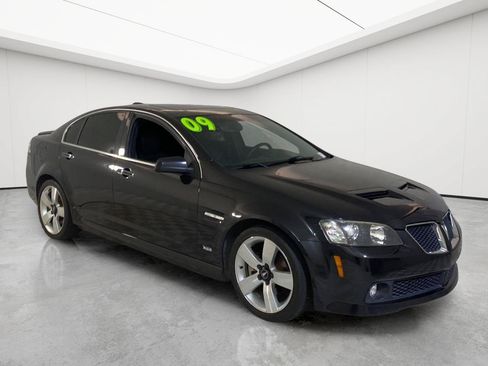 Used 2009 Pontiac G8 GT w/ Premium Package RWD image 7