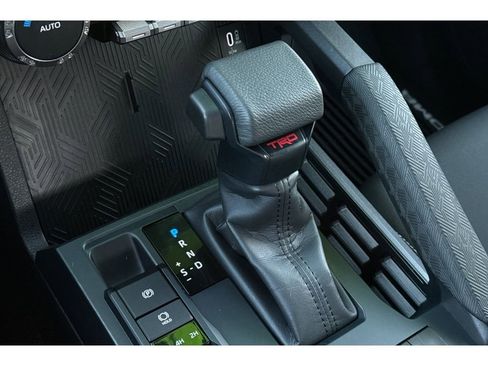 Certified 2025 Toyota Tacoma TRD Sport image 22