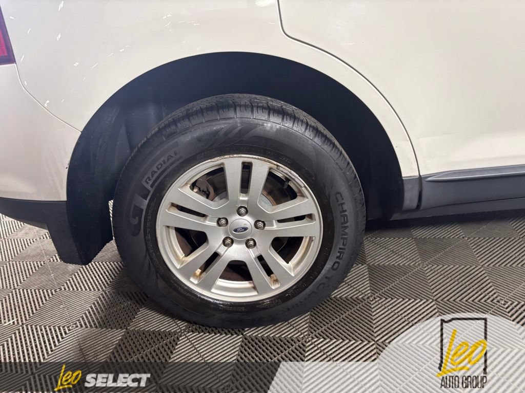 Used 2012 Ford Edge SE FWD image 25