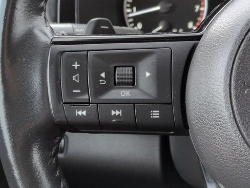 Used 2023 Nissan Pathfinder SL FWD image 20