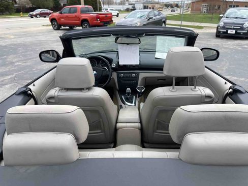 Used 2013 BMW 135i Convertible RWD image 6