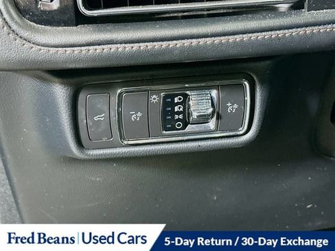 Used 2022 Lincoln Aviator Reserve w/ Elements Package Plus AWD/4WD image 15